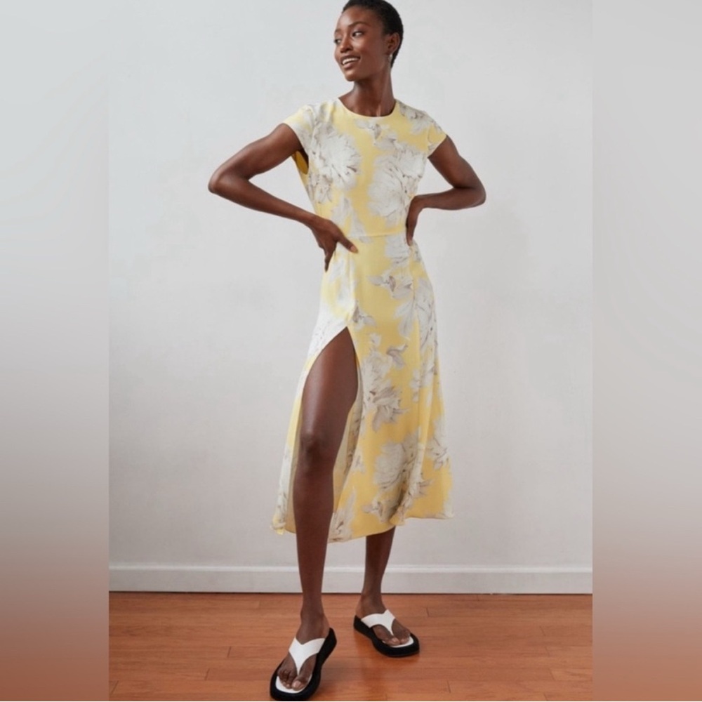 Aritzia Babaton Yellow Floral Dress